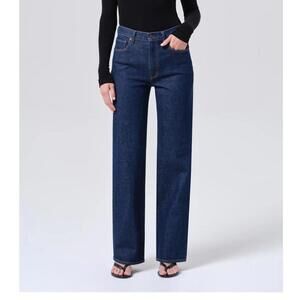 AGOLDE Harper Mid Rise Relaxed Straight Jeans in Reissue